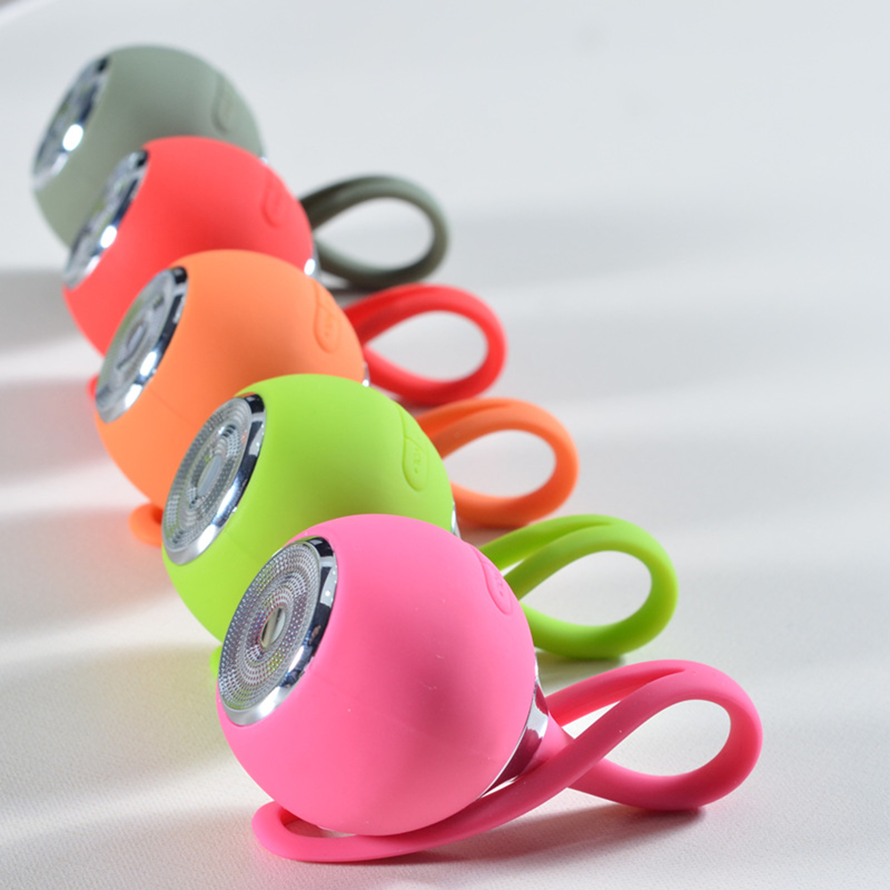 Wireless Waterproof Speaker 2