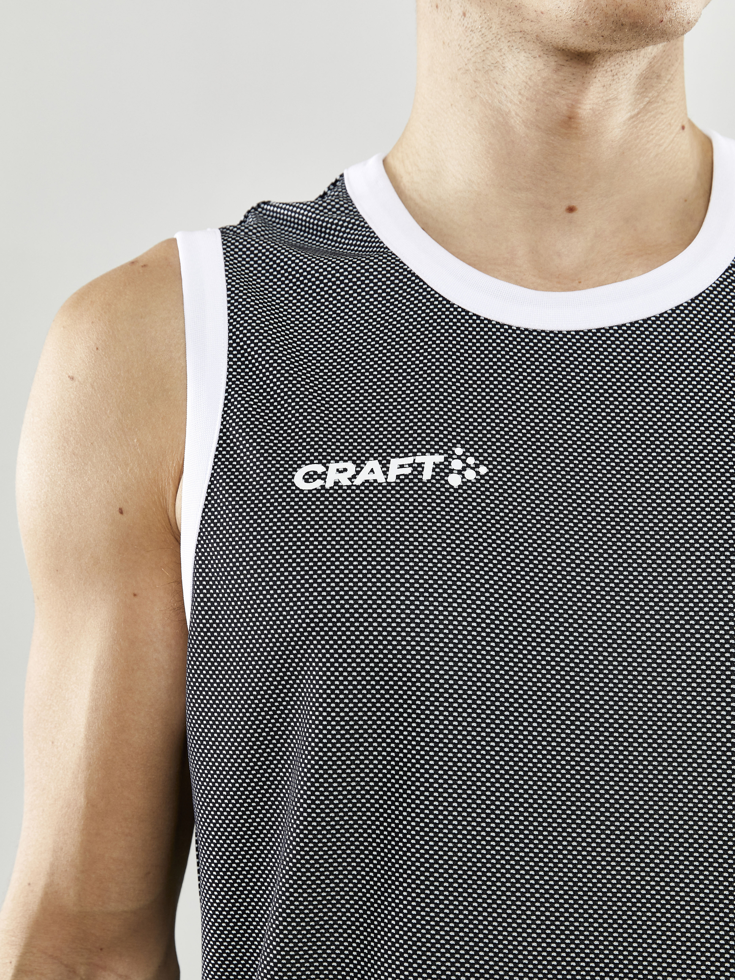 PROGRESS REVERSIBLE BASKET SINGLET M 36