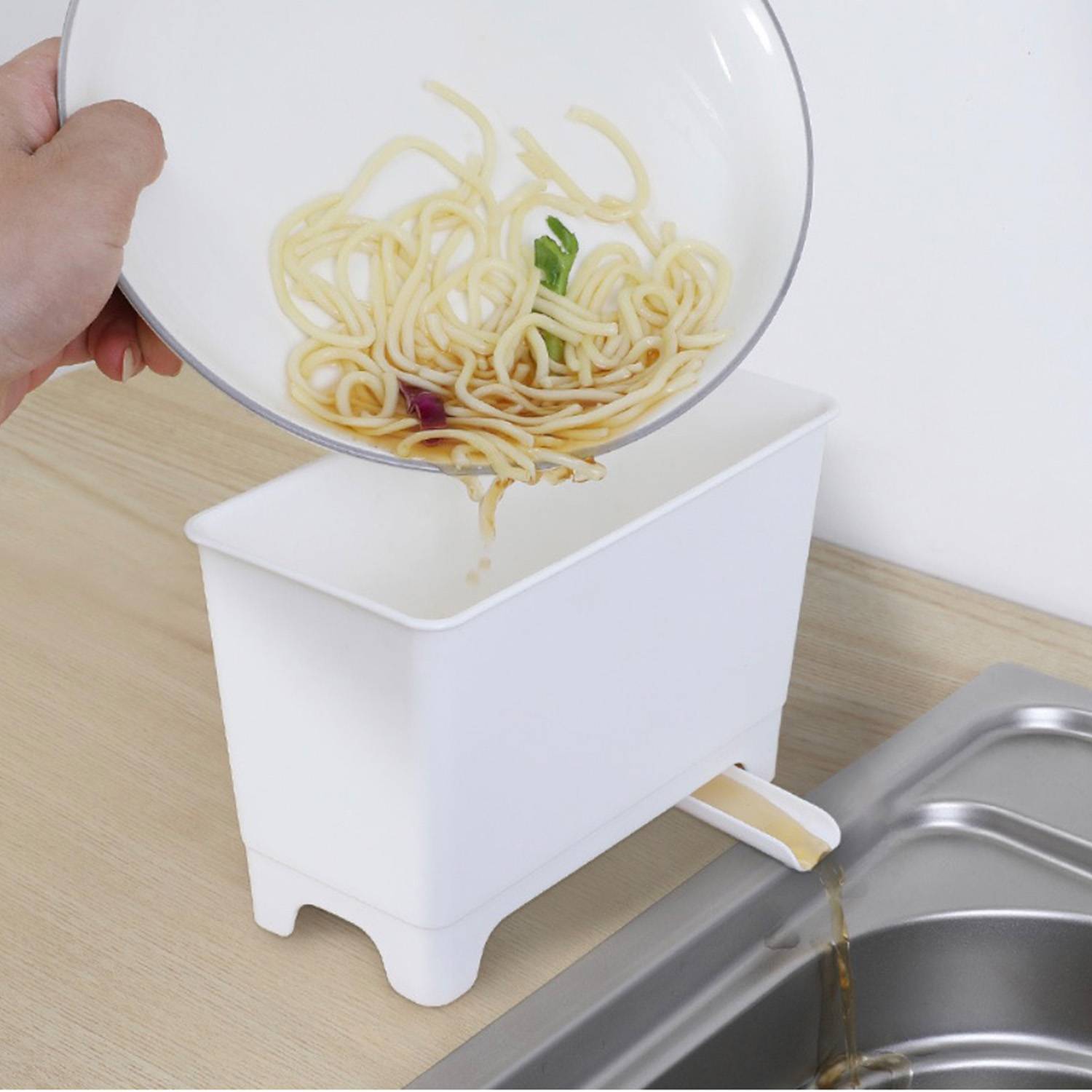 Kitchen drain trash can Strainer Basket 4