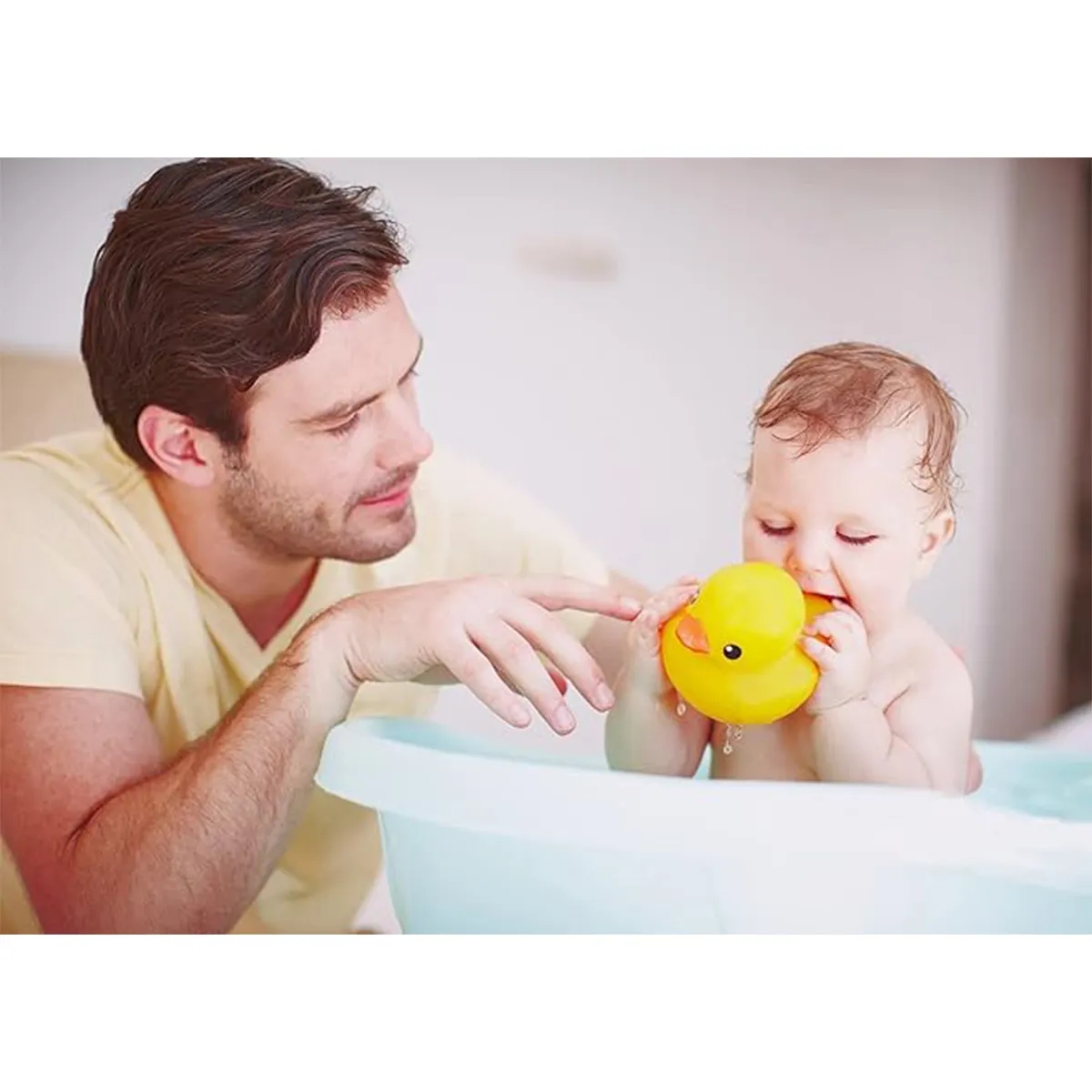 Preschool Large Bath Toys Yellow Rubber Ducks for Baby 2