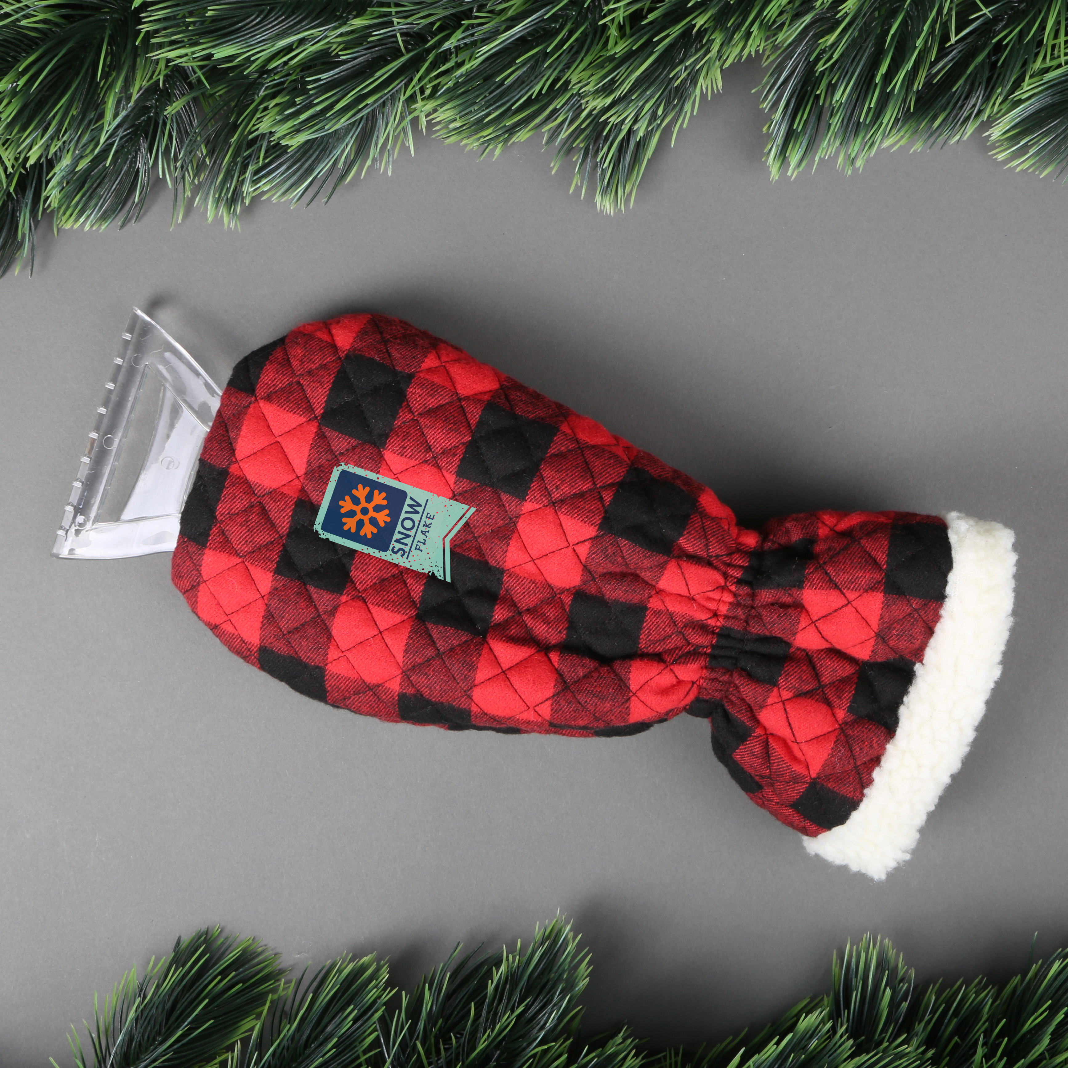 Glacier Breaker Ice Scraper Mitt 1