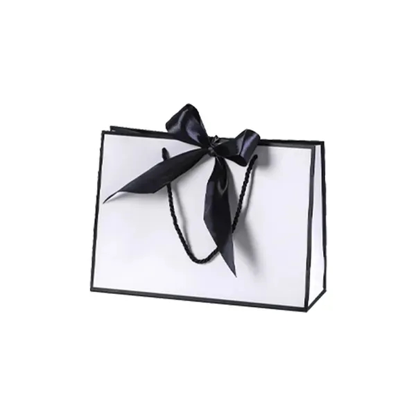 Chic Paper Gift Bag 12