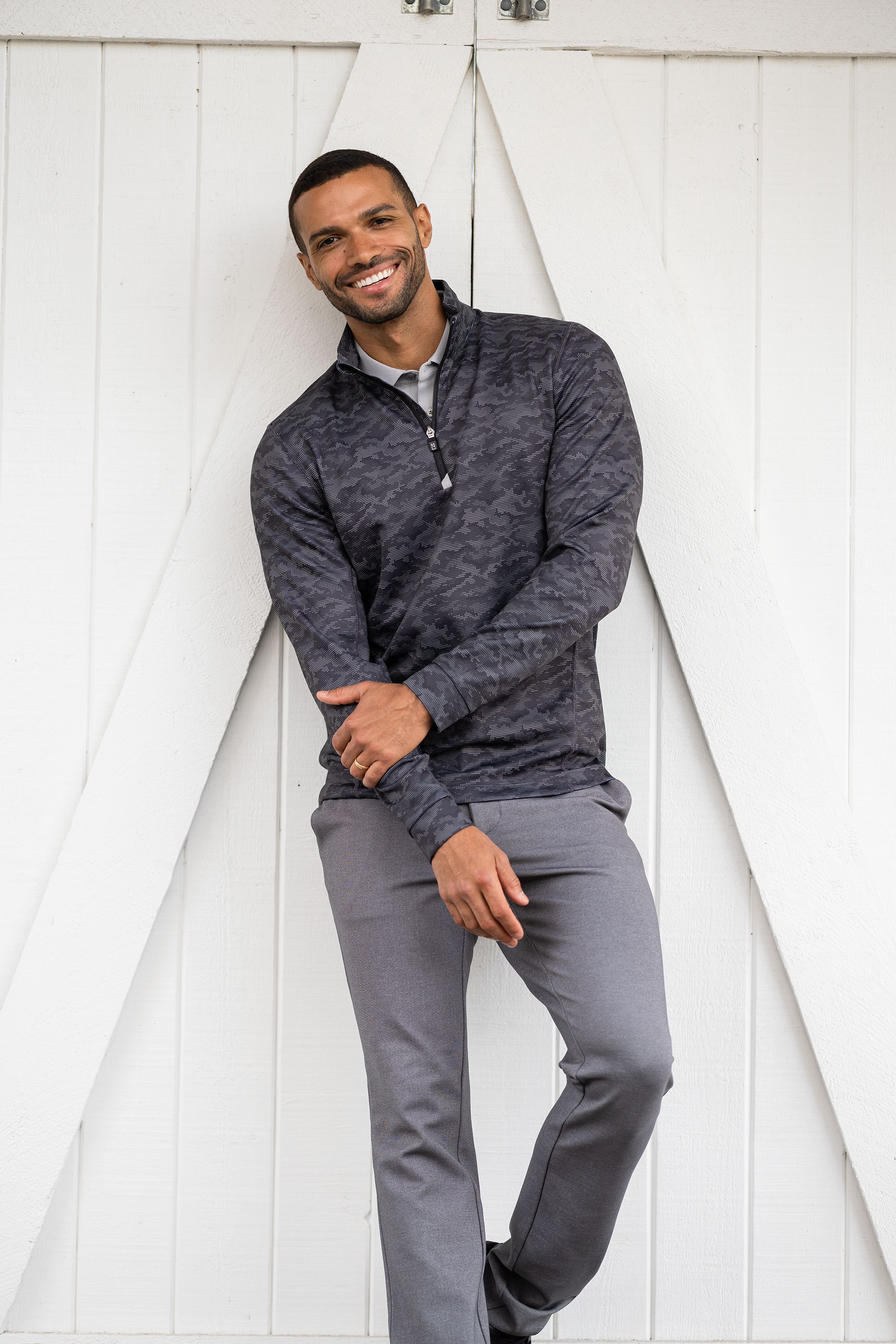 Traverse Stretch Eco Camo Print Quarter Zip Mens Pullover