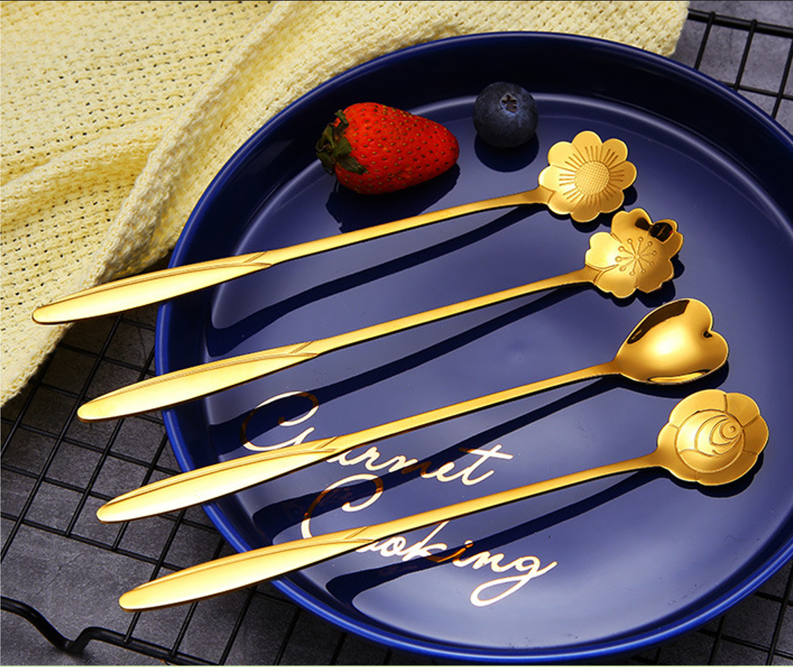 Stainless steel creative flower spoon 1