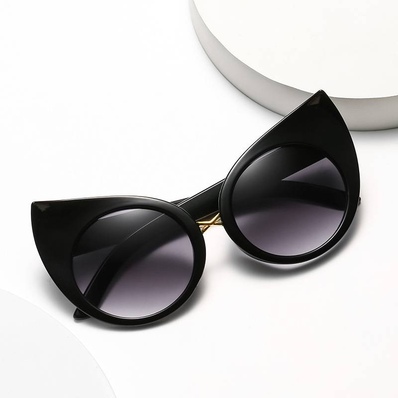 Cat Eye Shaped Sunglasses For Men 5