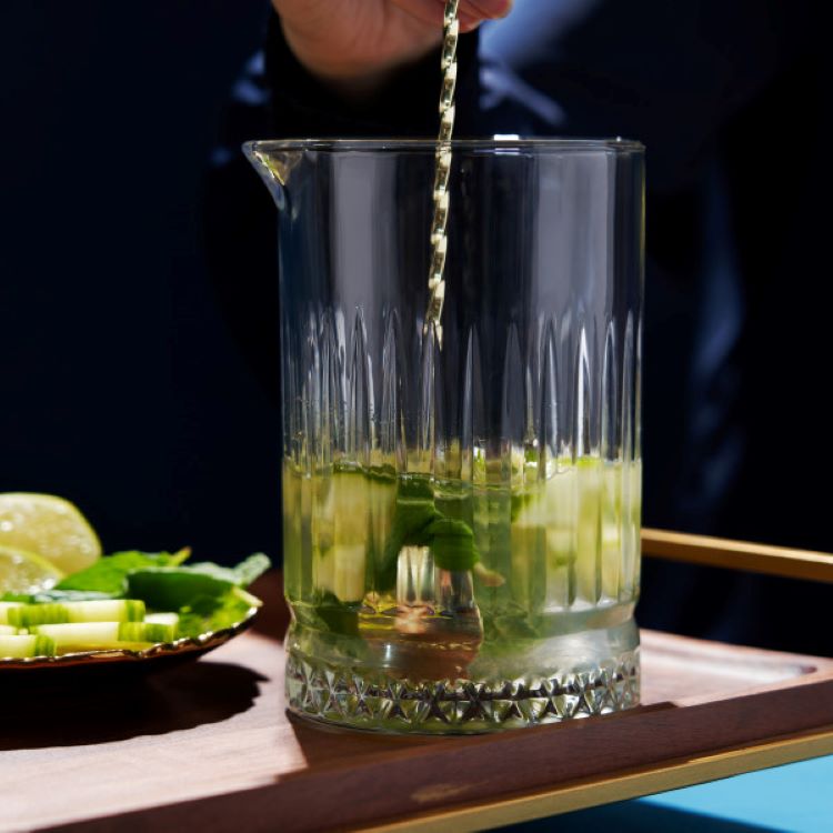 Viski® Pedestal Crystal Mixing Glass 2