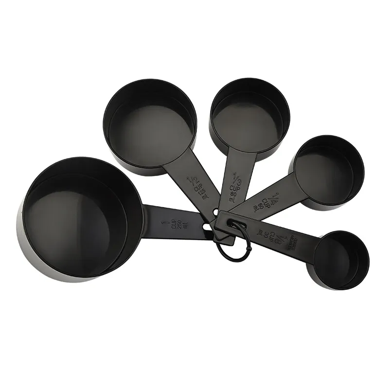 Plastic Measuring Cups 4