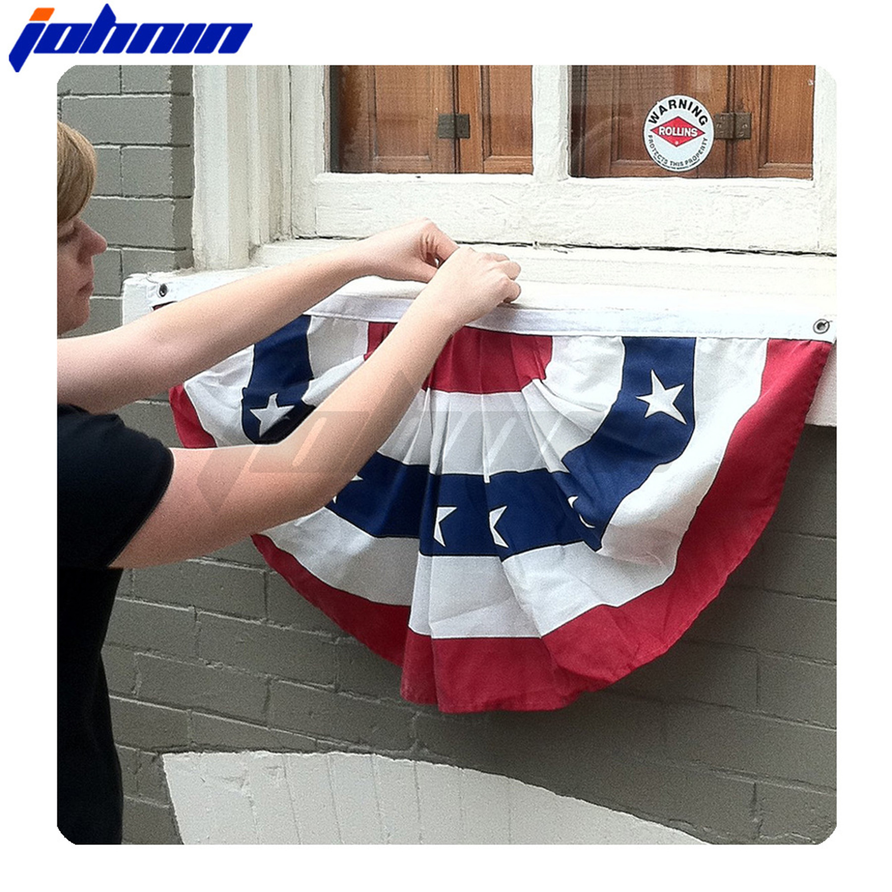 Traditional USA Pleated Fan 2