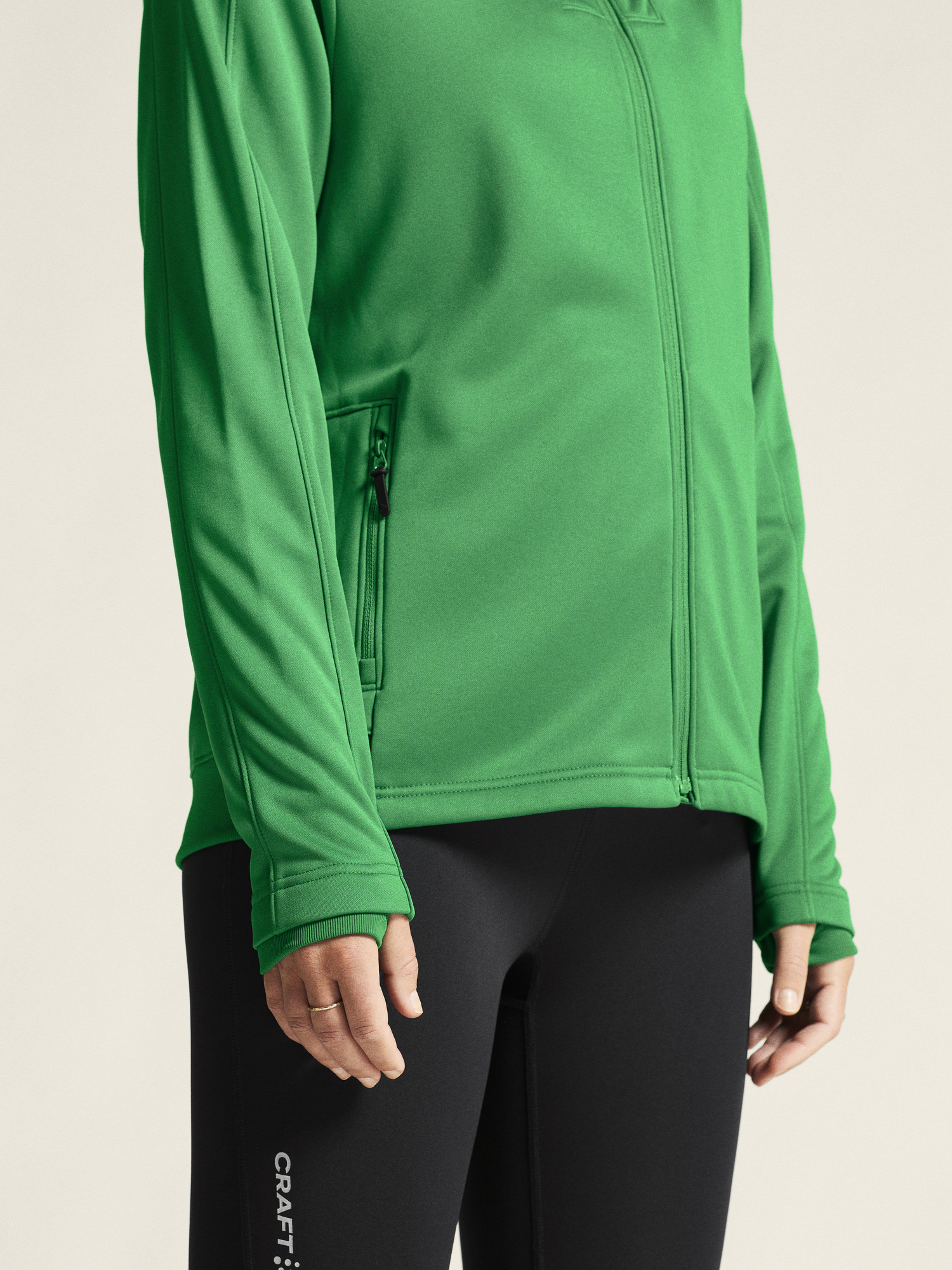 EVOLVE 2.0 BRUSHED HOOD JKT W 29
