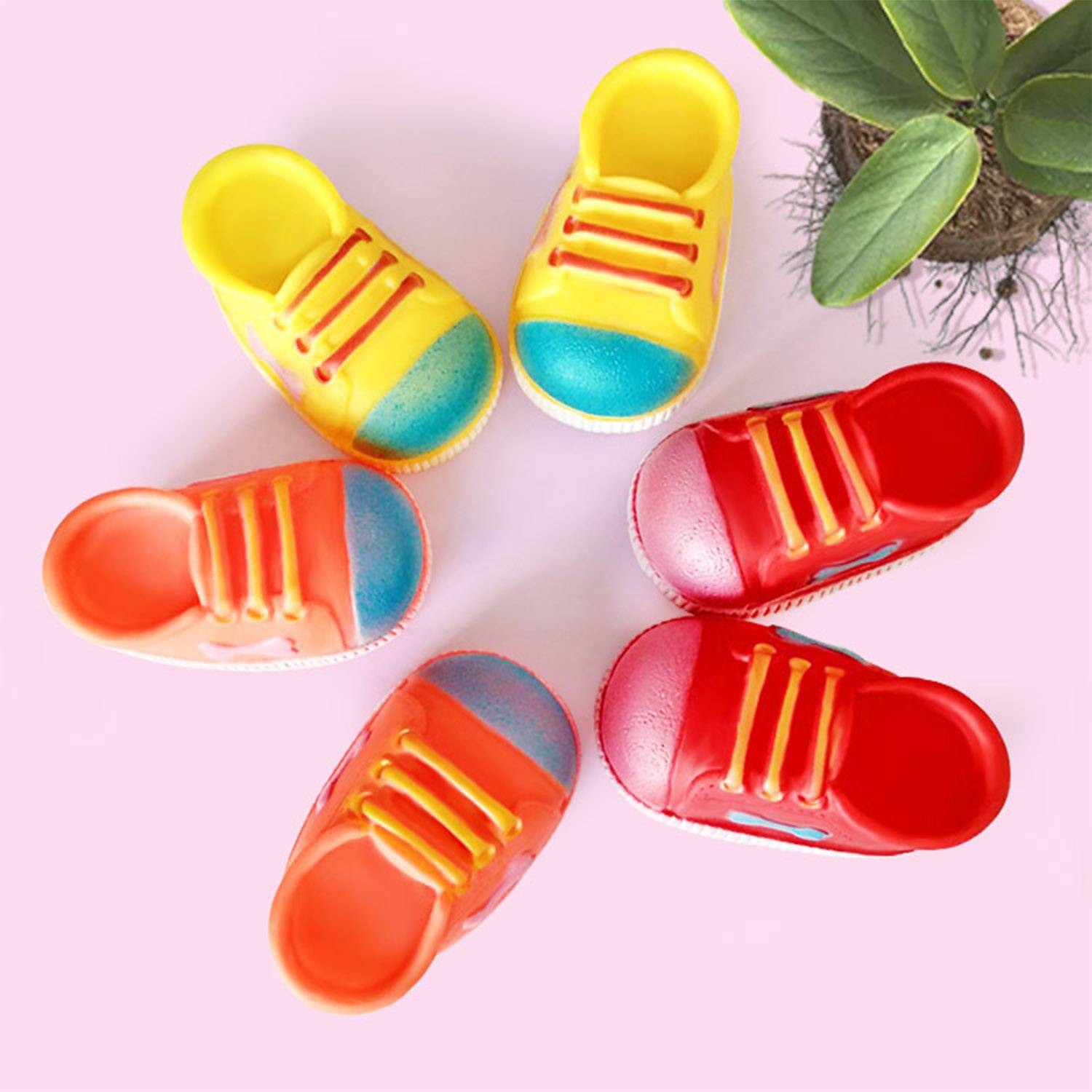 Shoe-Shaped Dog Chew Toy Tear-Resistant 2