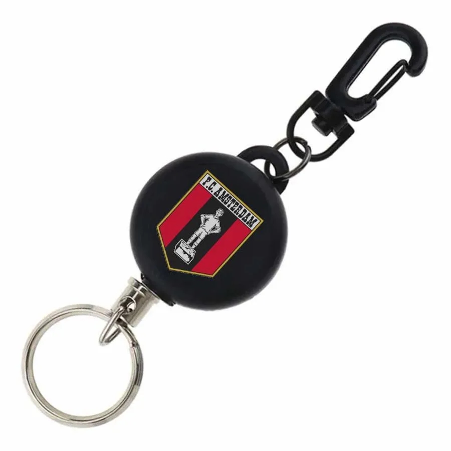 Carabiner Reel Keychain 1