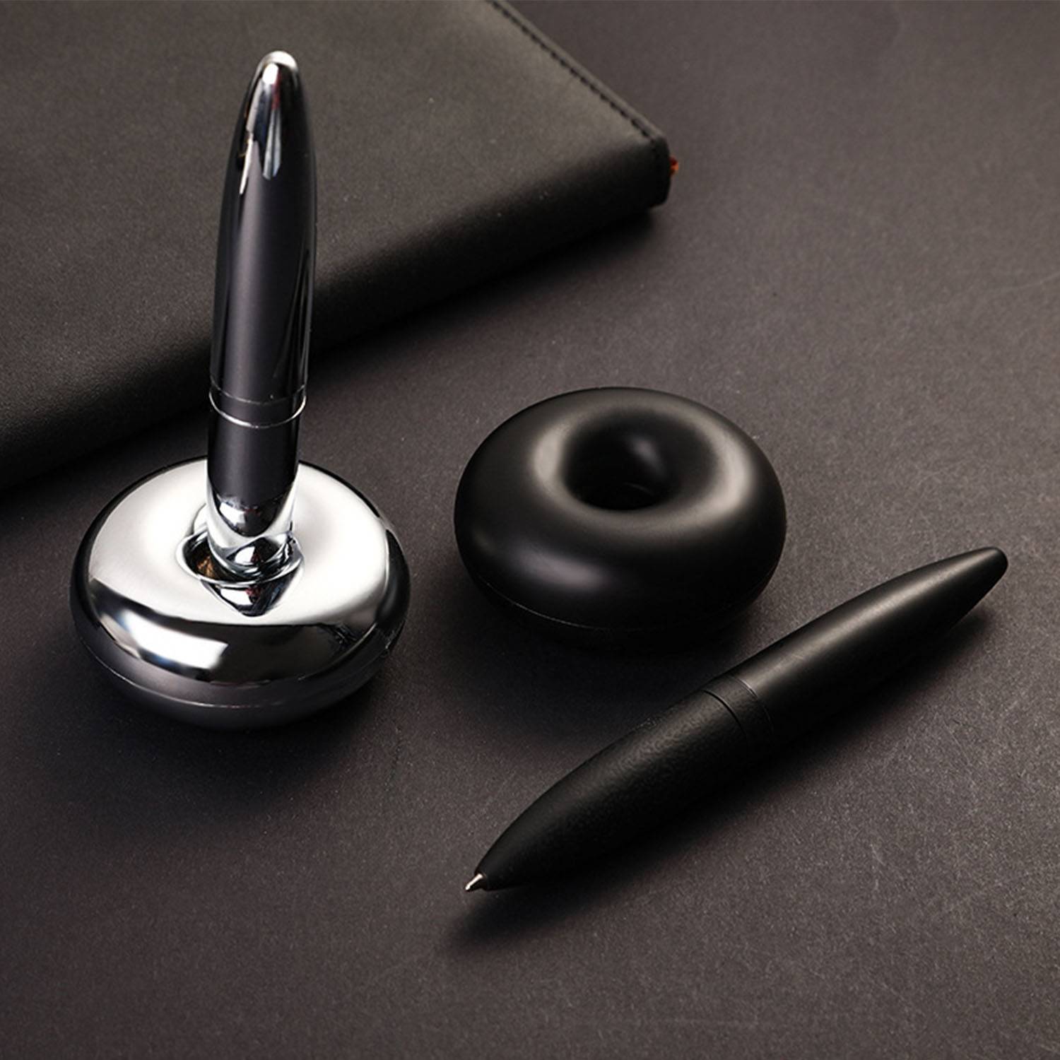 Magnetic Levitation Metal Ballpoint Pen 5