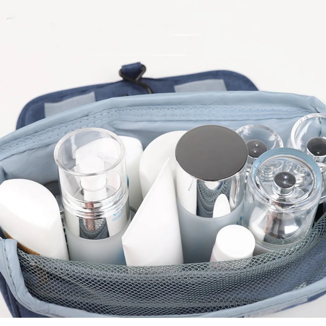Toiletry Bag 4
