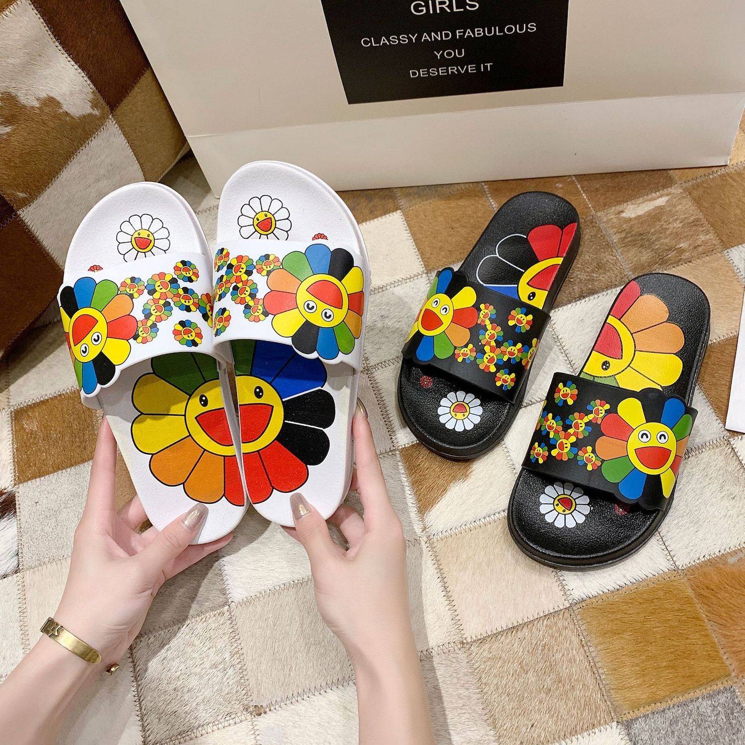 Women Beach Slippers Shower Flip Flops 3
