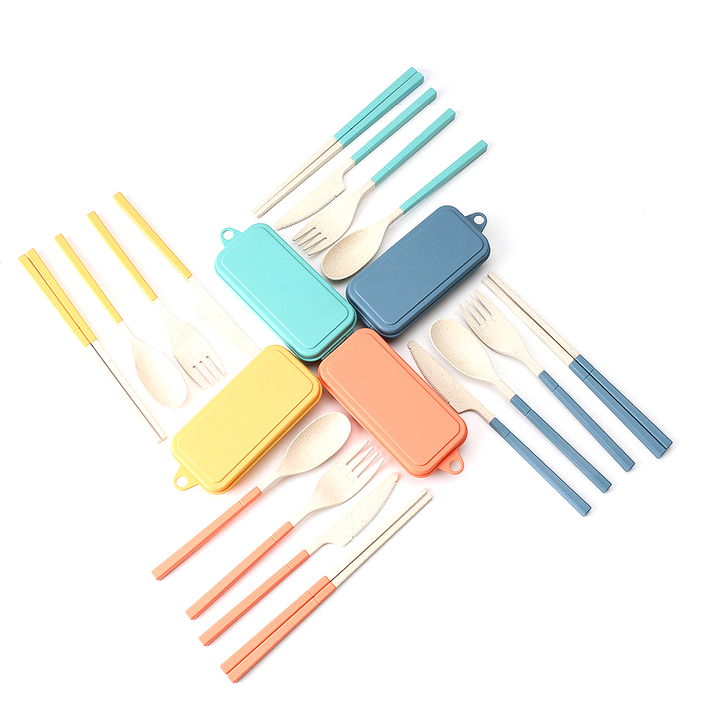 4 Pack Collapsible Portable Cutlery With Case 4