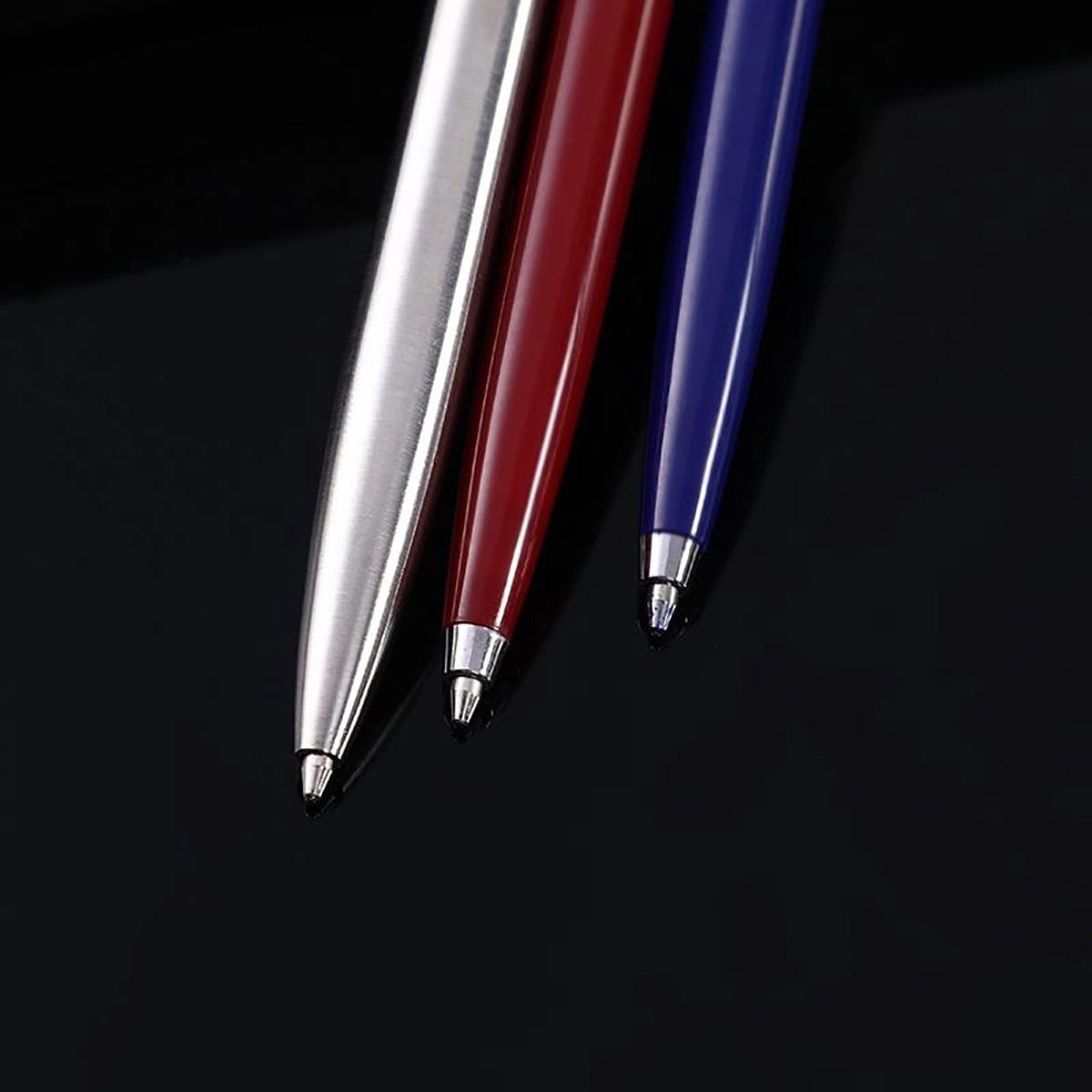 Fashionable Ballpoint Pen 3
