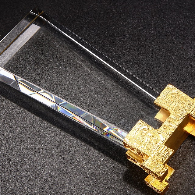 Crystal Trophy A19-168 3