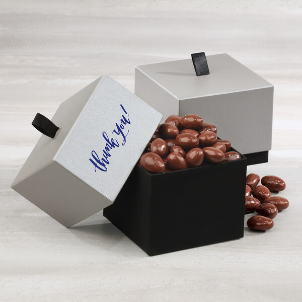 Subtle Sophistication with Chocolate Covered Almonds 1