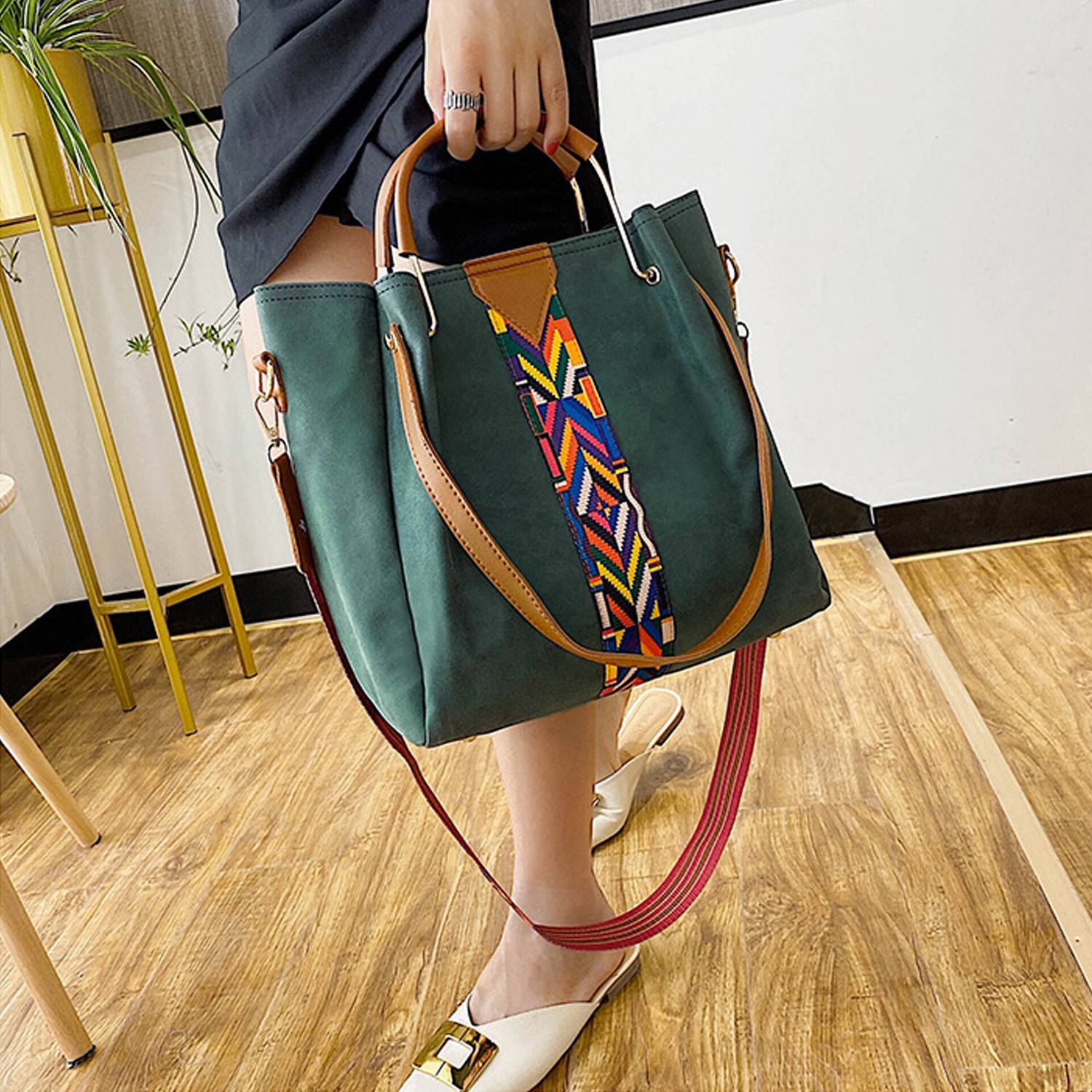 Women's PU Leather Crossbody Bag 2