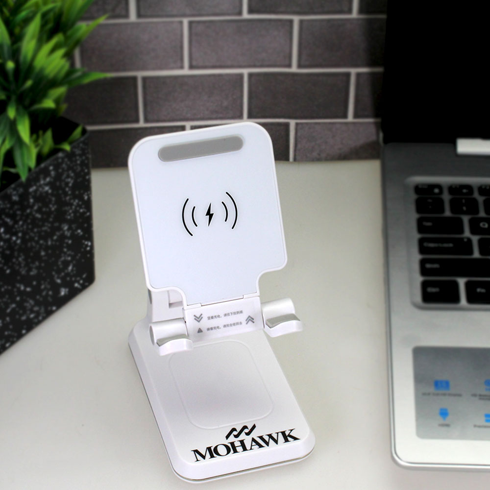 Foldable Wireless Charging Phone Stand 3
