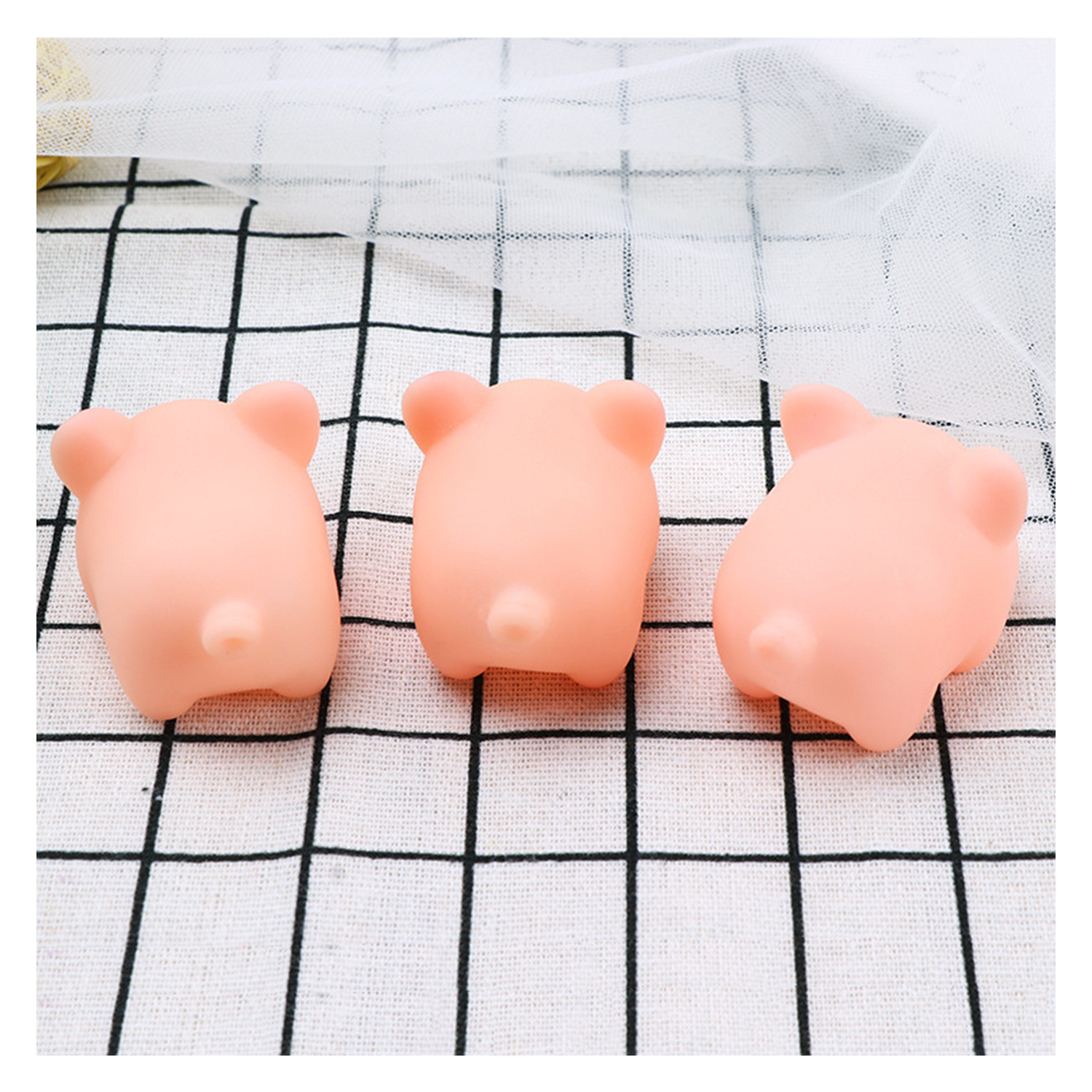 Toddler Soft Rubber Pig Squeeze Screaming Floating Bath Toy 8