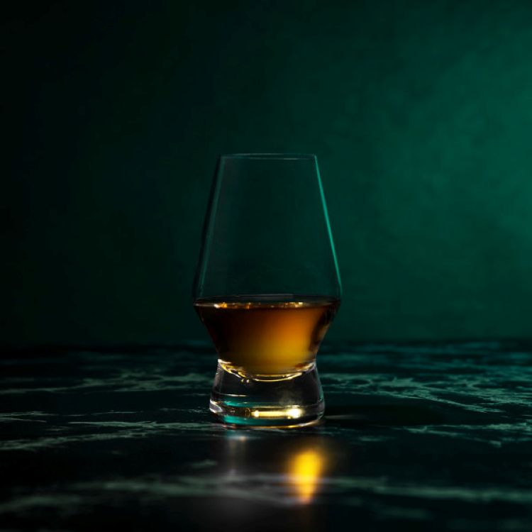 Viski® Raye Footed Crystal Scotch Glass, set of 2 8