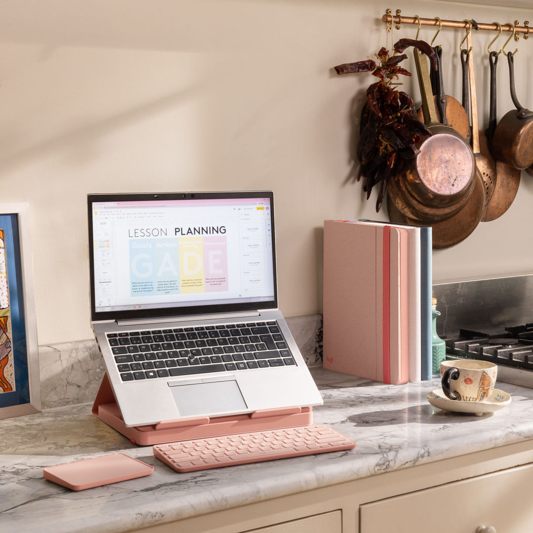 Logitech® Casa Pop-Up Desk 8