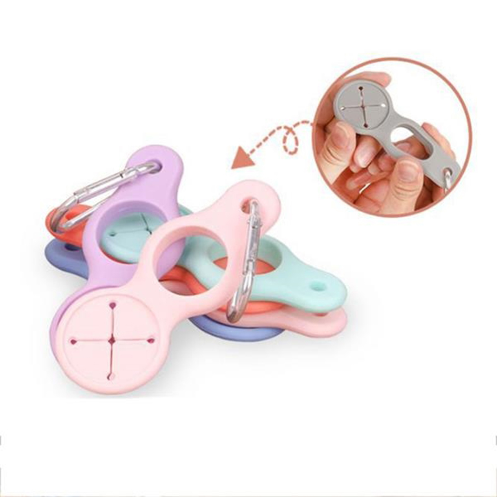 Multifunctional Water Bottle Holder with Carabiner 2