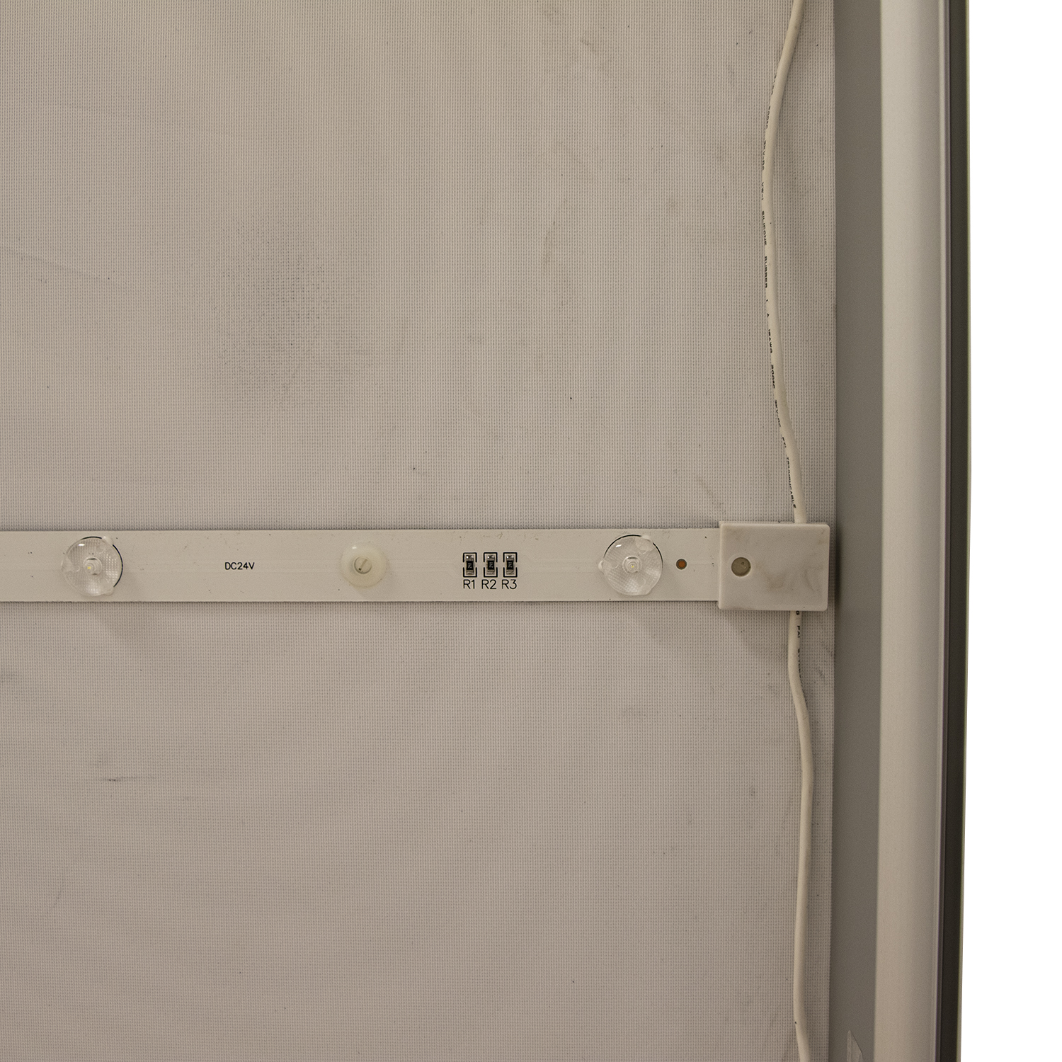 3' x 6.5' Standard SEG Glo Floor Hardware 2