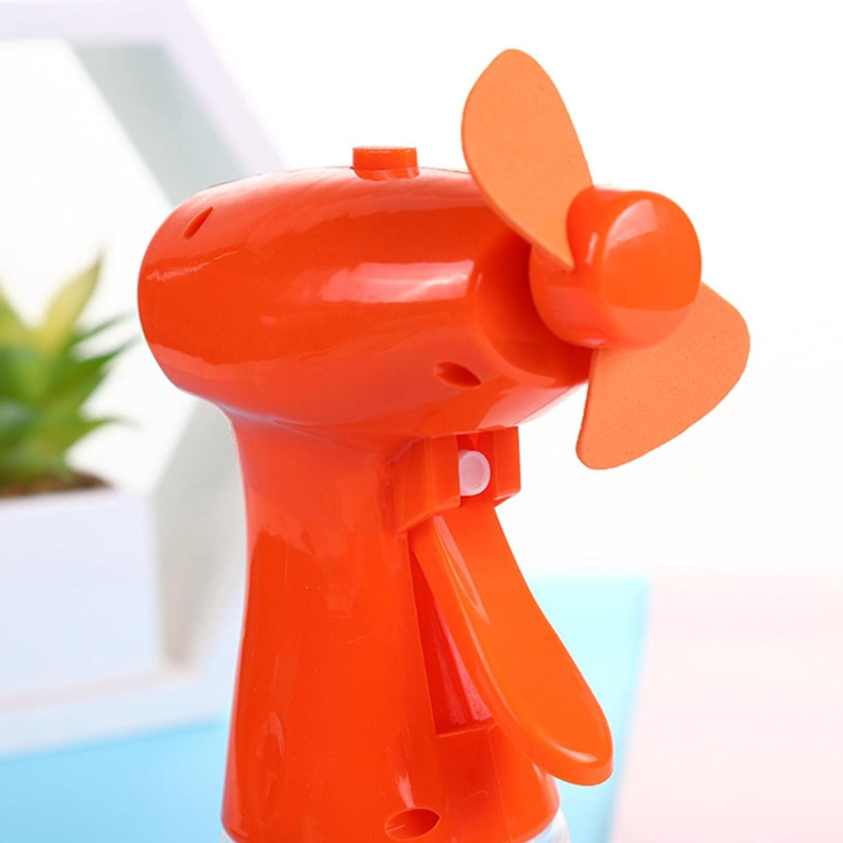 Handheld Misting Spray Fan Bottle with Manual Trigger 5