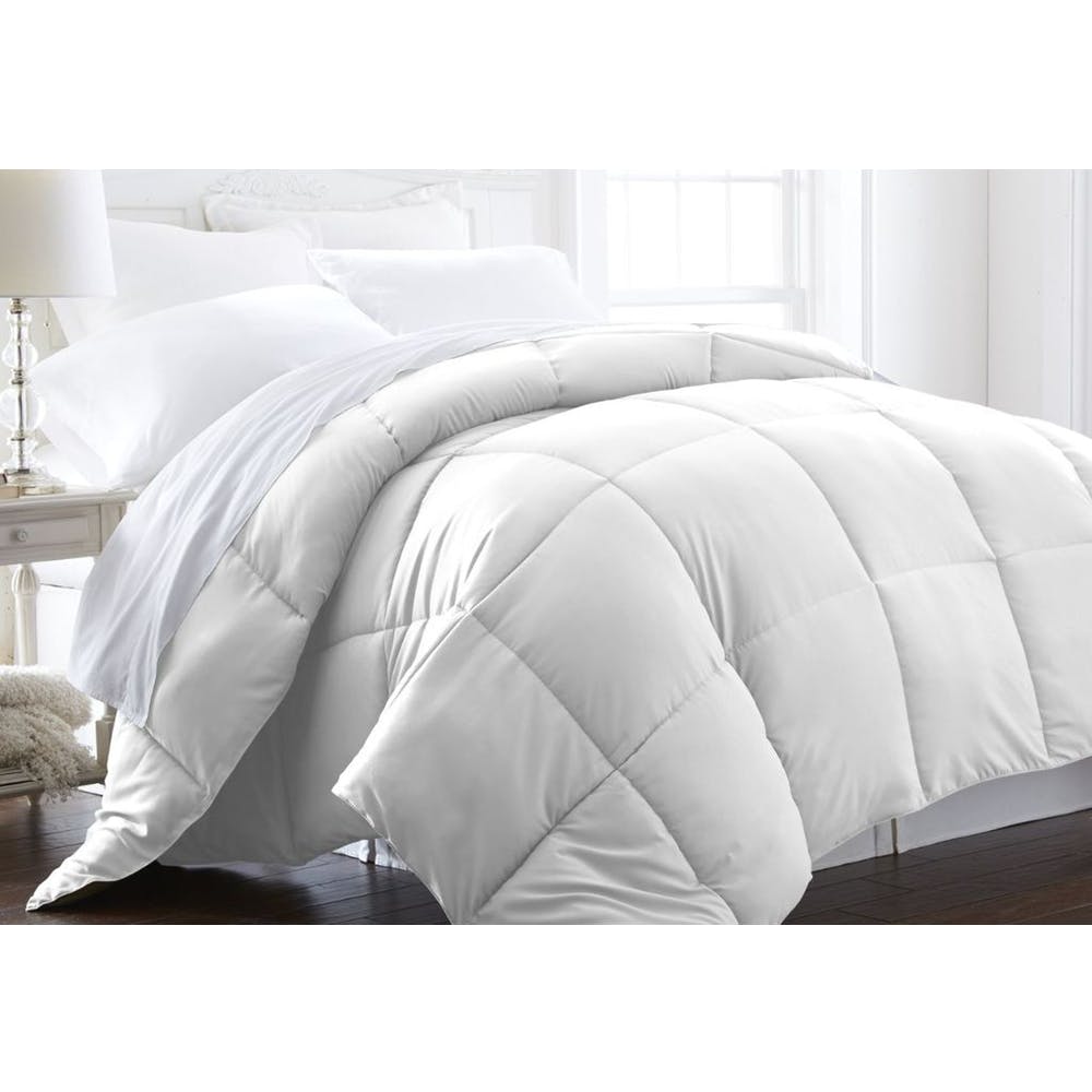 Down Alternative Comforter Sets - White King 2 Shams 2