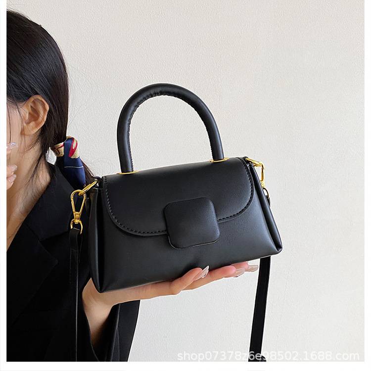 PU Leather Vintage Square Crossbody Shoulder Bag 5