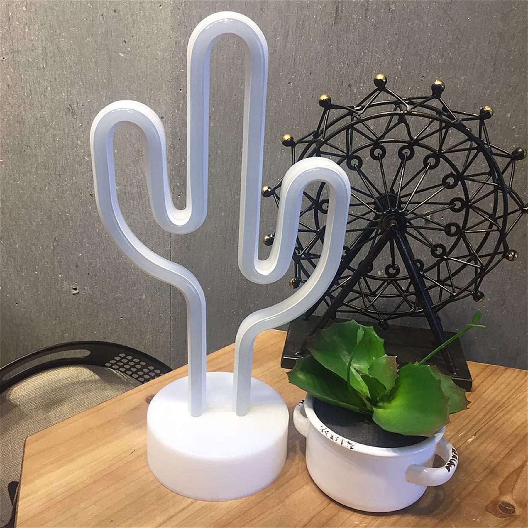 Green Cactus Neon Light Sign 3