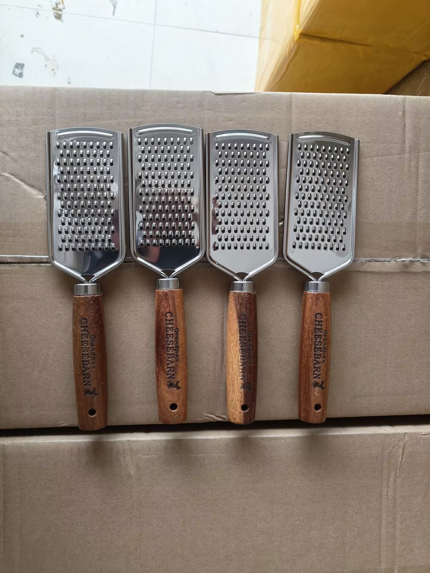 Cheese Grater With Wood Handle 2