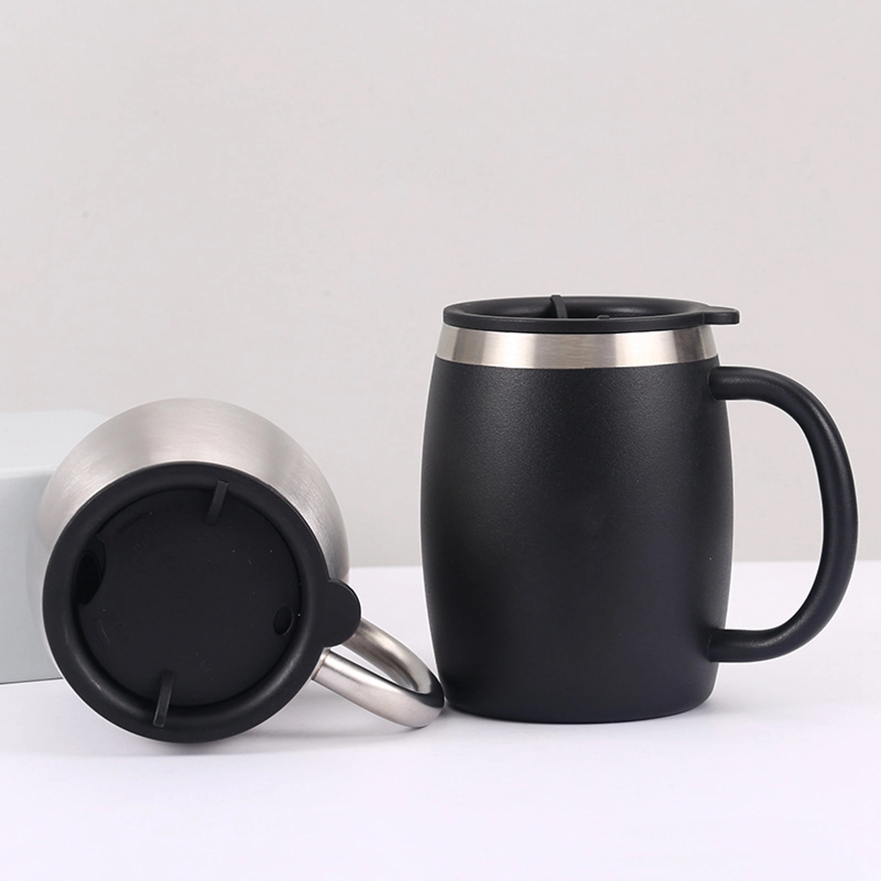 14 Oz. Double Wall Beer Mug With Lid & Handle 16