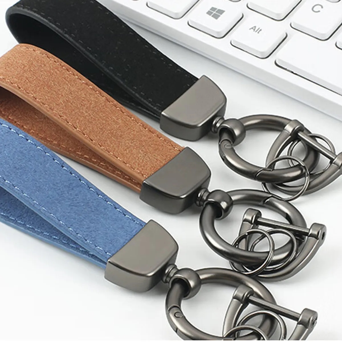 PU Leather Loop Keychain With Swivel Ring 1