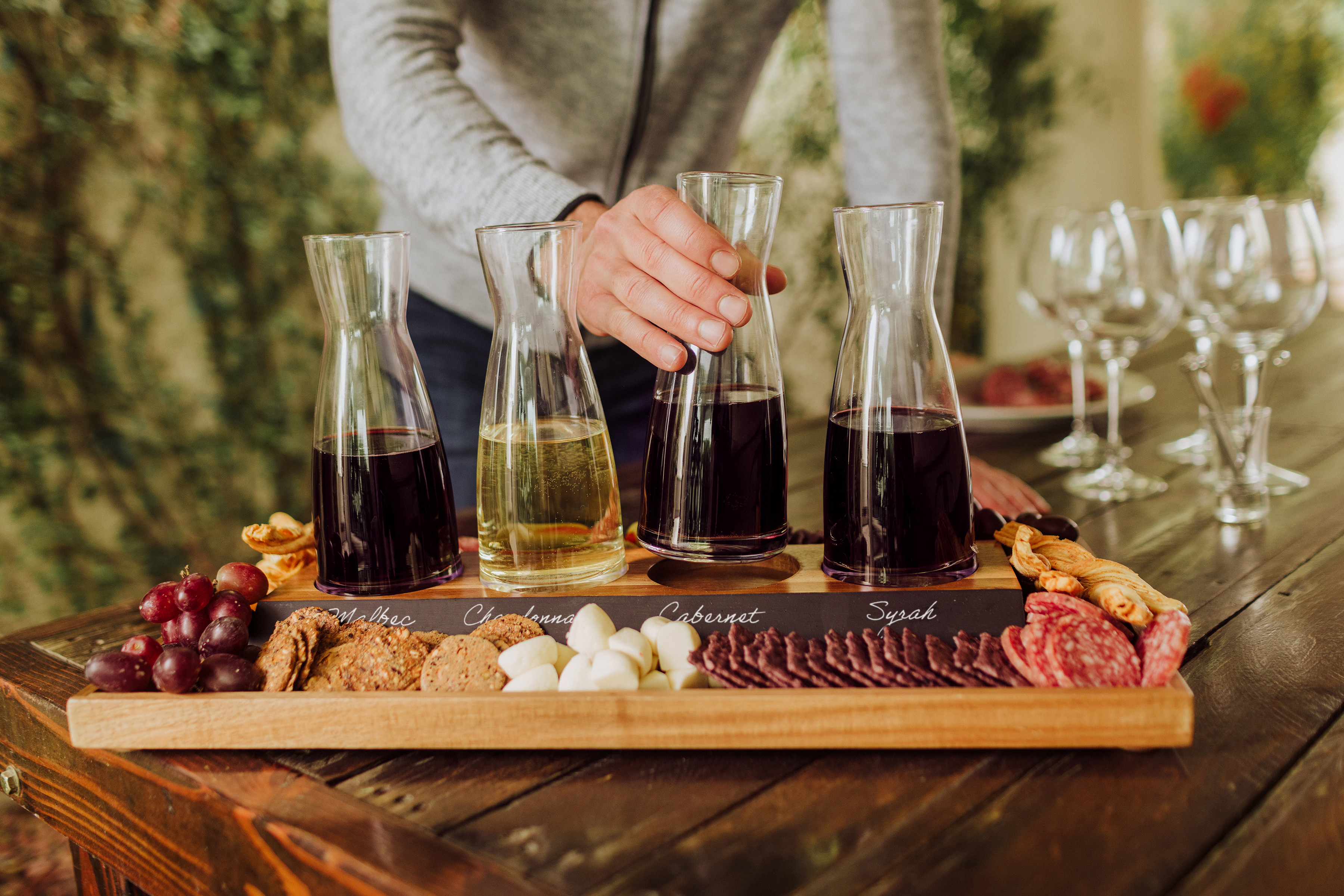 Cava Wine Tasting Kit with 4 Glass Carafes 3