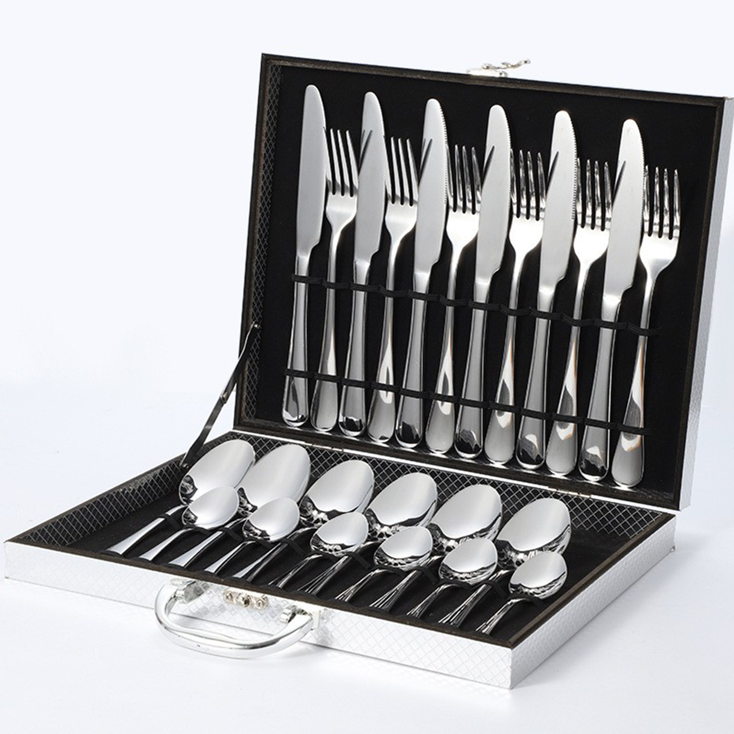 Flatware Set with a Nice Storage Case 2