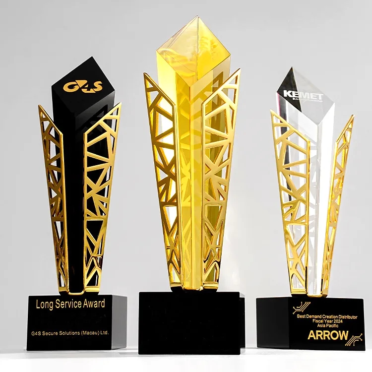 Luxury Metal Gold Diamond Crystal Awards 3