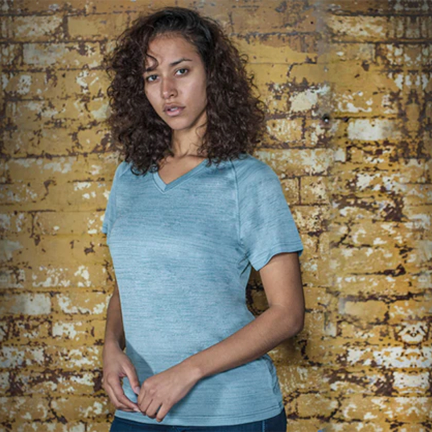 Defender Heather Women's Crew Performance Neck Tee 3