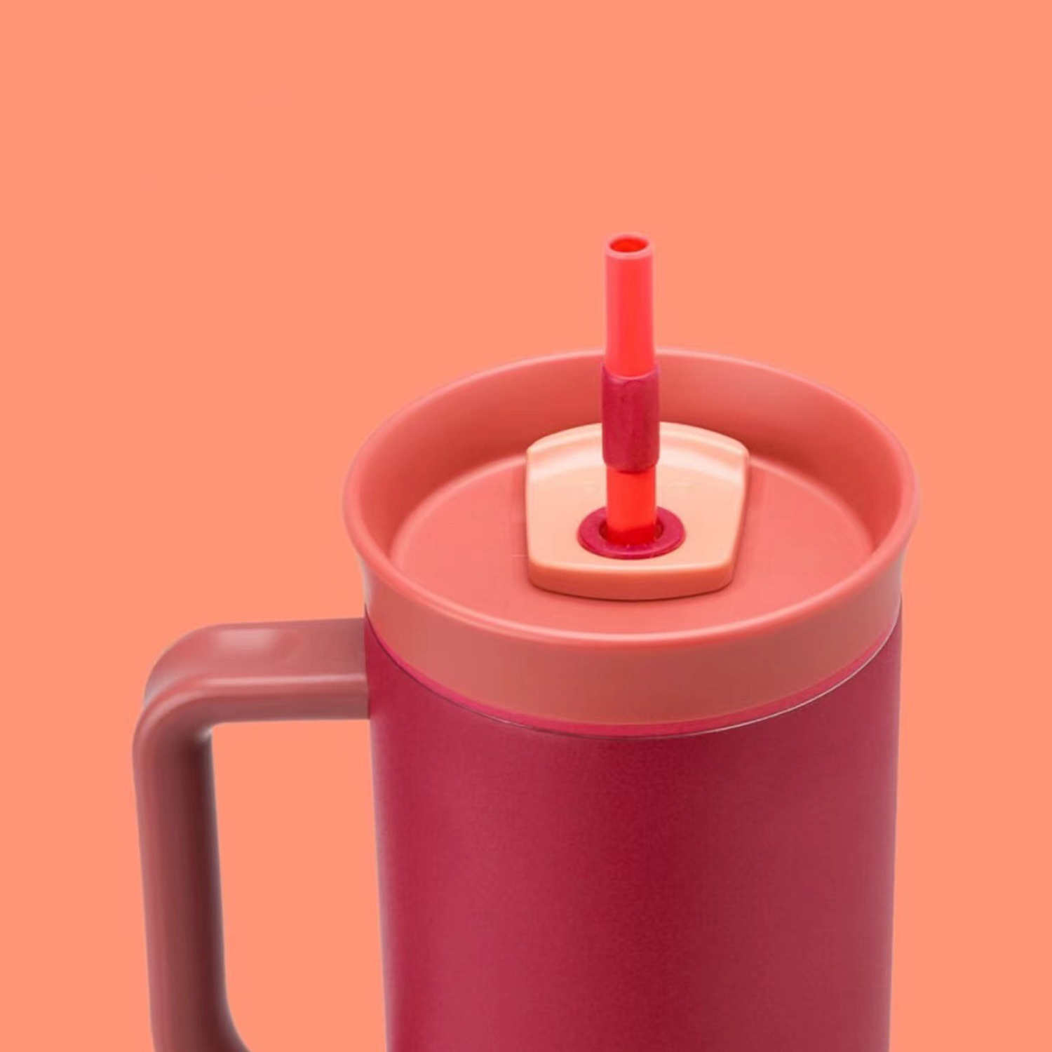 24 Oz Leakproof Insulated Tumbler With Straw Handle 4