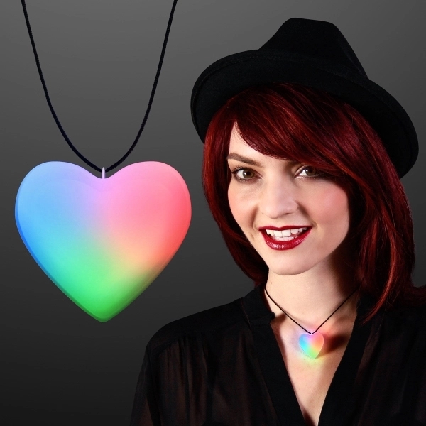 Aurora Heart LED Fashion Necklace 2