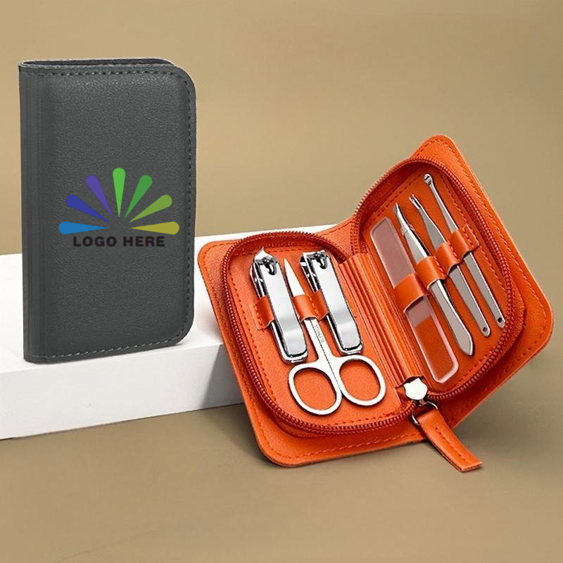 A 7-piece nail clipper set 1
