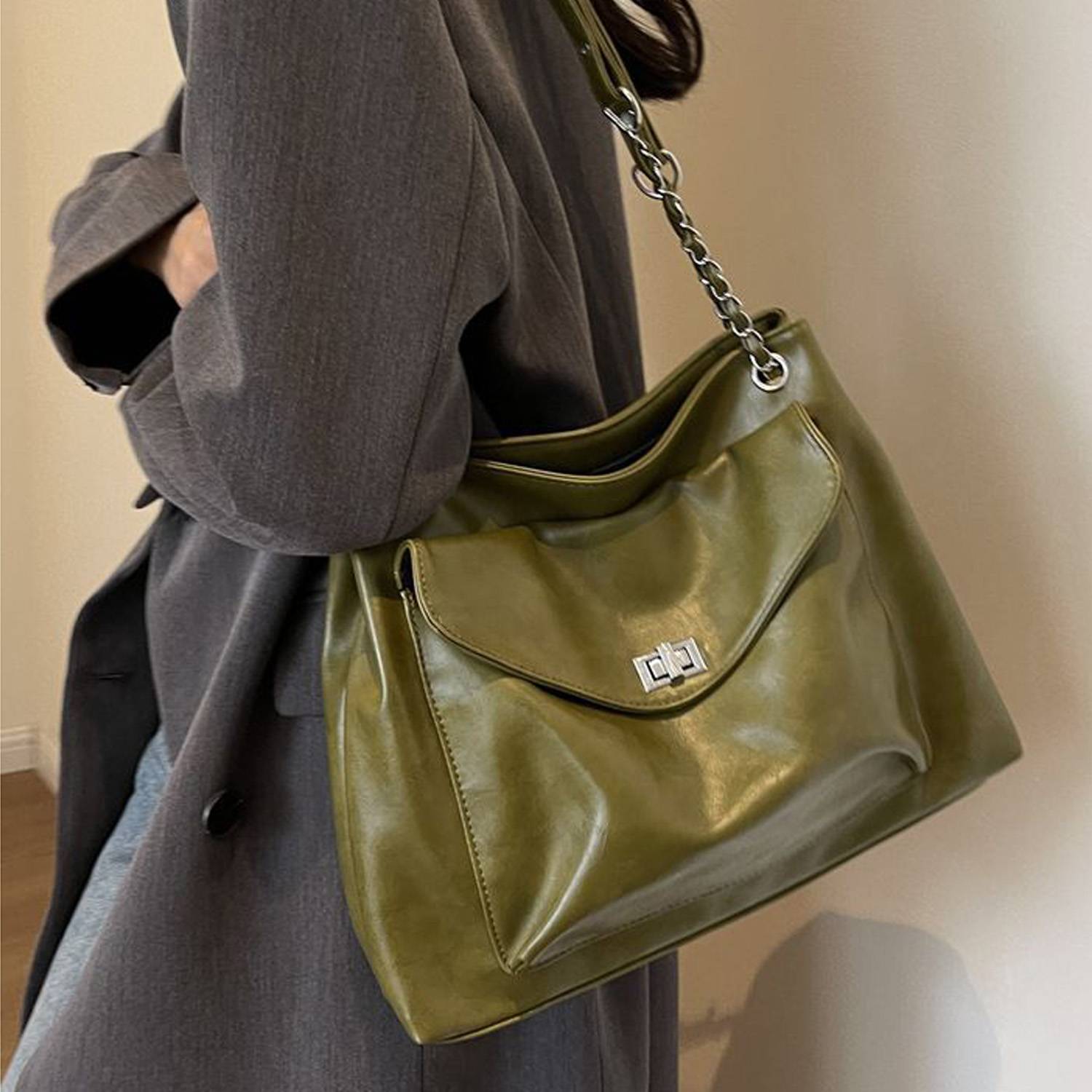 PU Leather Large Capacity Tote bag For Women, custom tote bag with logo imprint 10