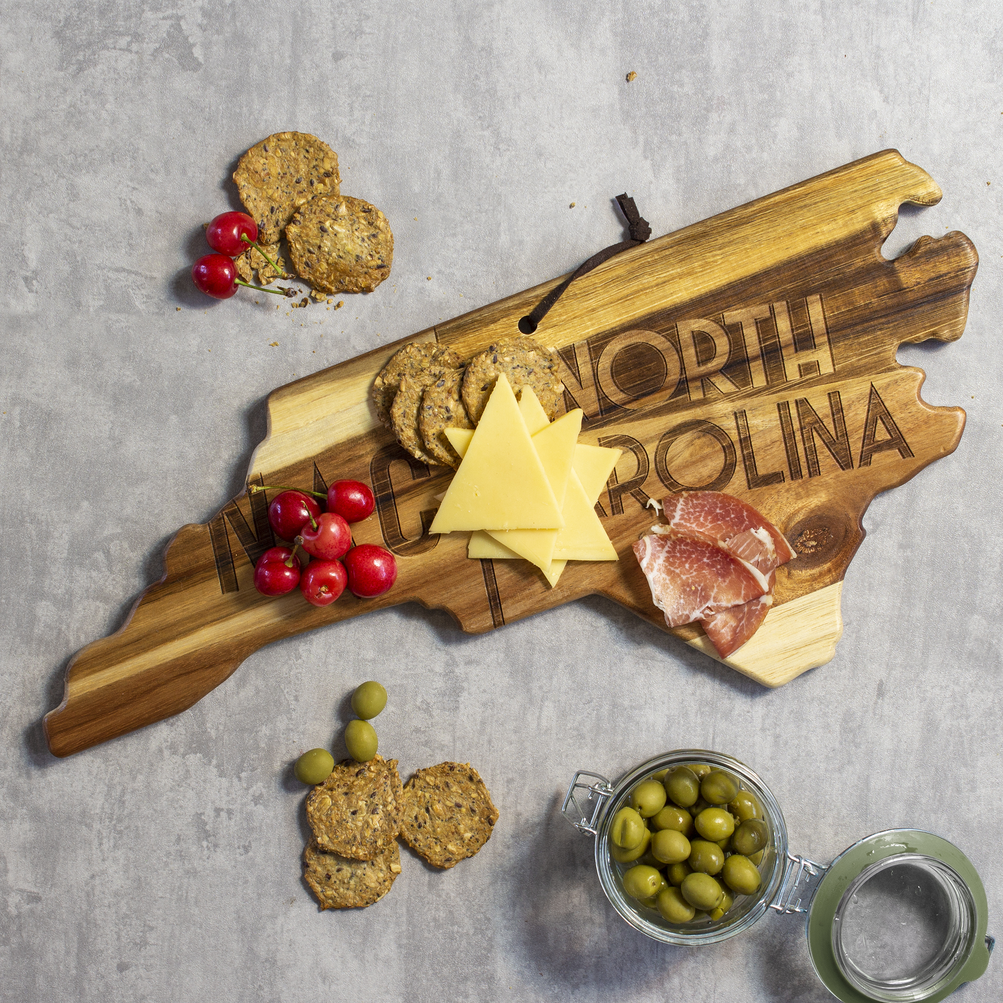 Rock & Branch® Origins Series North Carolina State Shaped Wood Serving and Cutting Board 4