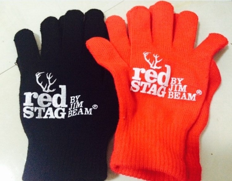 Knitted glove 2