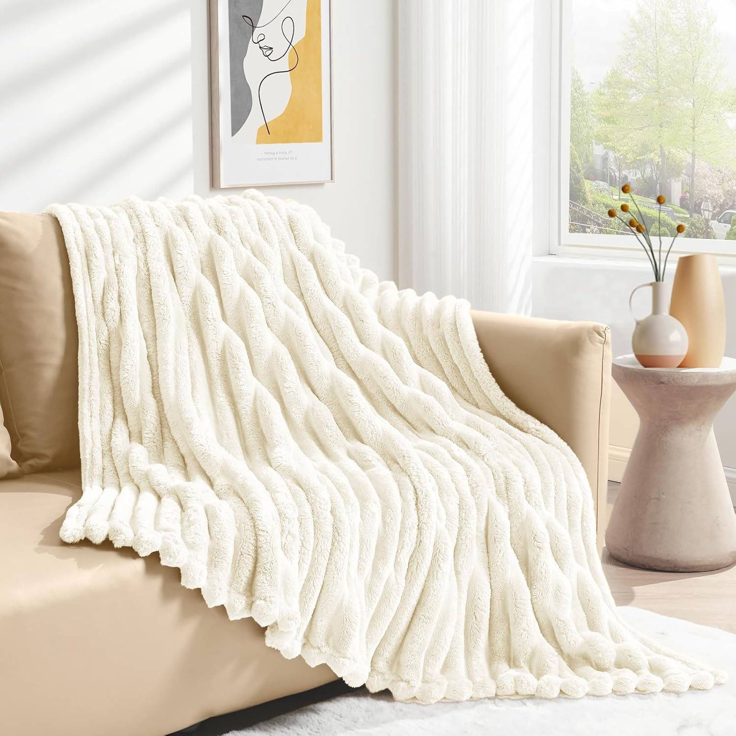 Tassel ball magic velvet striped blanket 3