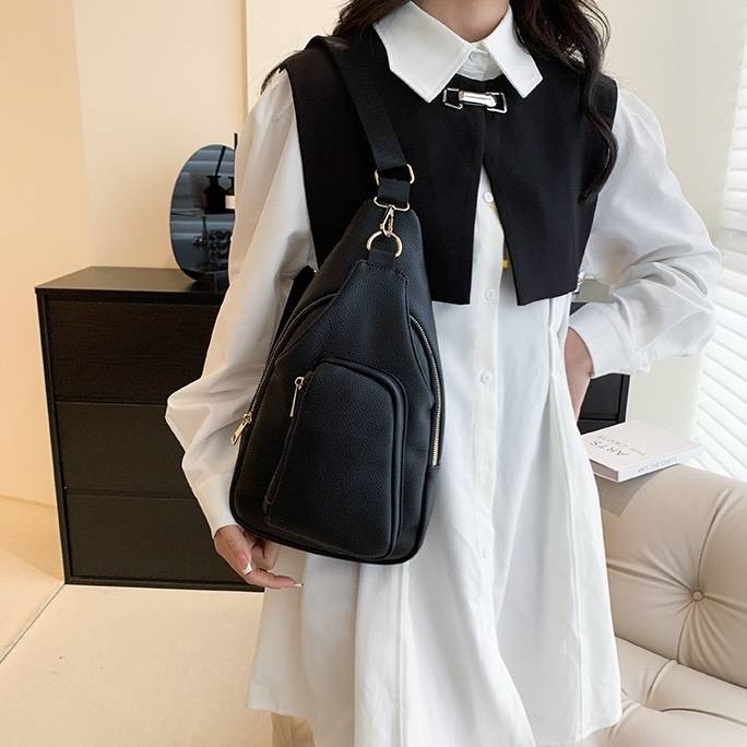 PU Leather Women's Fashionable Crossbody Bag 4