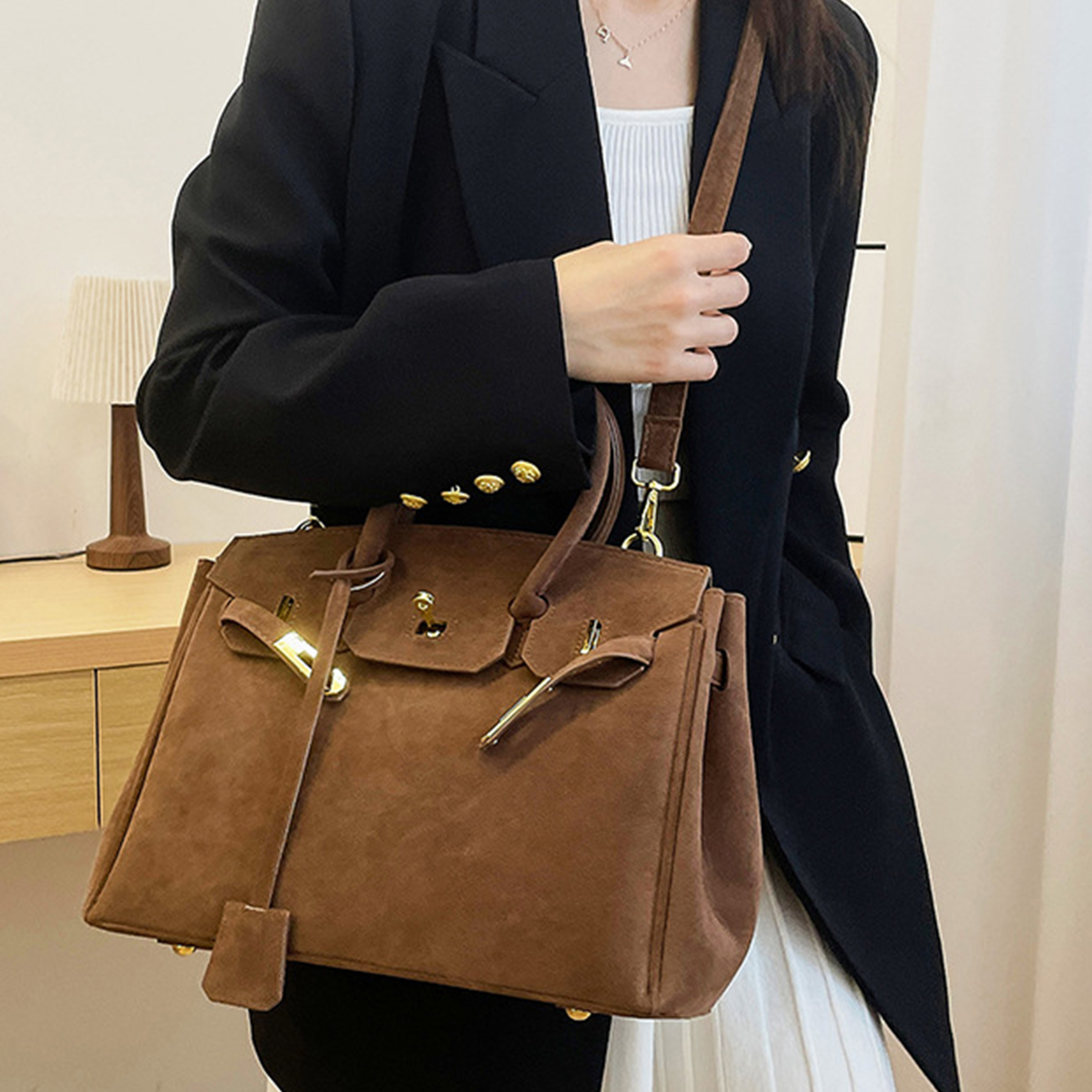 Pu Retro Handheld Crossbody Bag 2