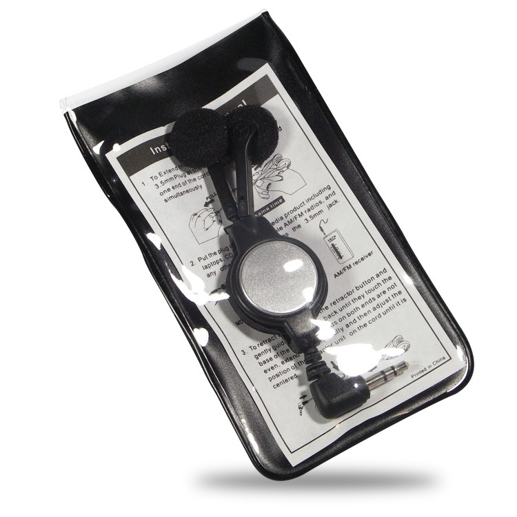 856RE - Retractable Earbuds 1